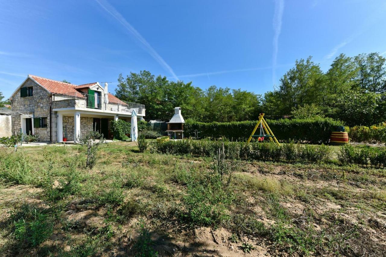 Romantic Pet Friendly House Orhideja - By Tourist Agency Leut Villa Privlaka  Exterior photo